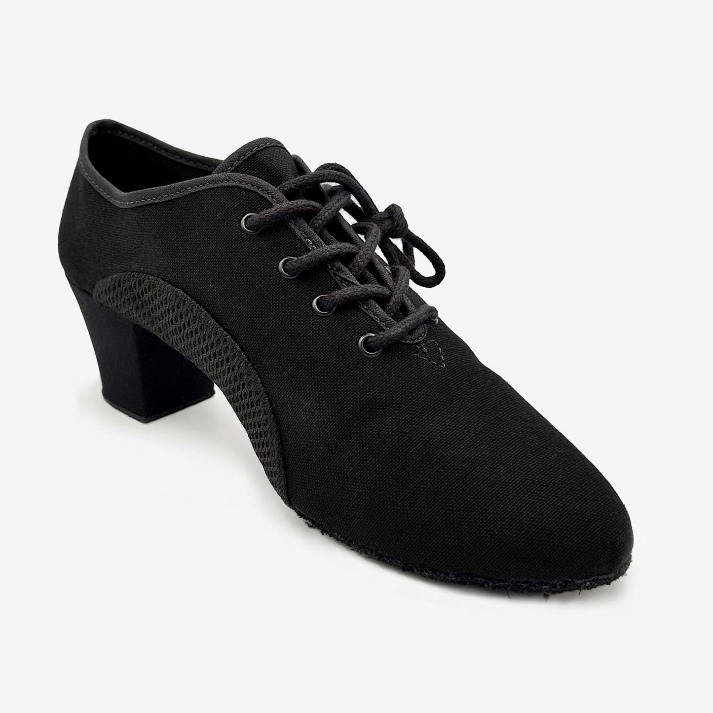The Jive - BL302, 1.5" Heel Lace Up Ballroom Shoe is part of the Só Dança range of Shoes. See more details and sizing information here.
