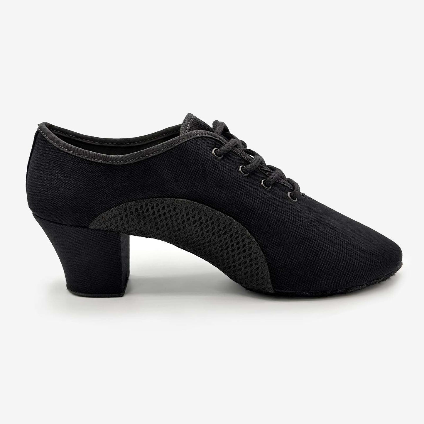The Jive - BL302, 1.5" Heel Lace Up Latin/Ballroom Shoe is part of the Só Dança range of Shoes. See more details and sizing information here.