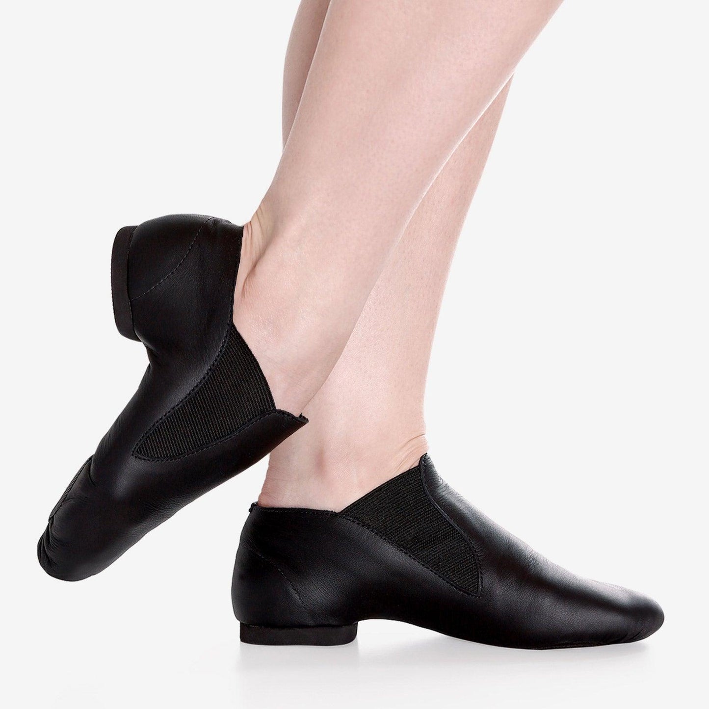 The Jaden - JZ40, Jazz Dance Boot is part of the Só Dança range of Shoes. See more details and sizing information here.