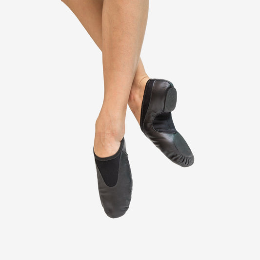 The Jay - JZ84L, Adult Leather Jazz Shoe  is part of the Só Dança range of Shoes. See more details and sizing information here.