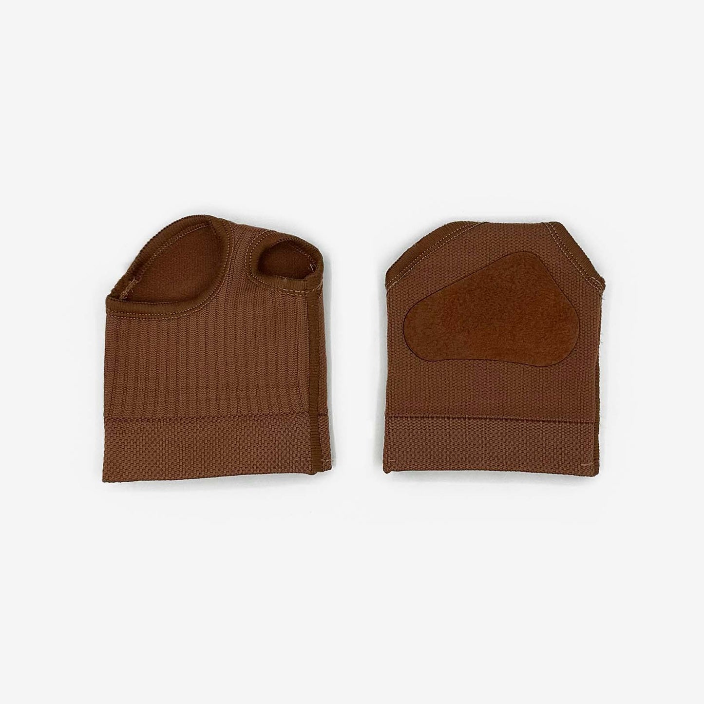 The Vernon - MD22, Stretch Microfleece Half Shoe is part of the Só Dança range of Shoes. See more details and sizing information here.