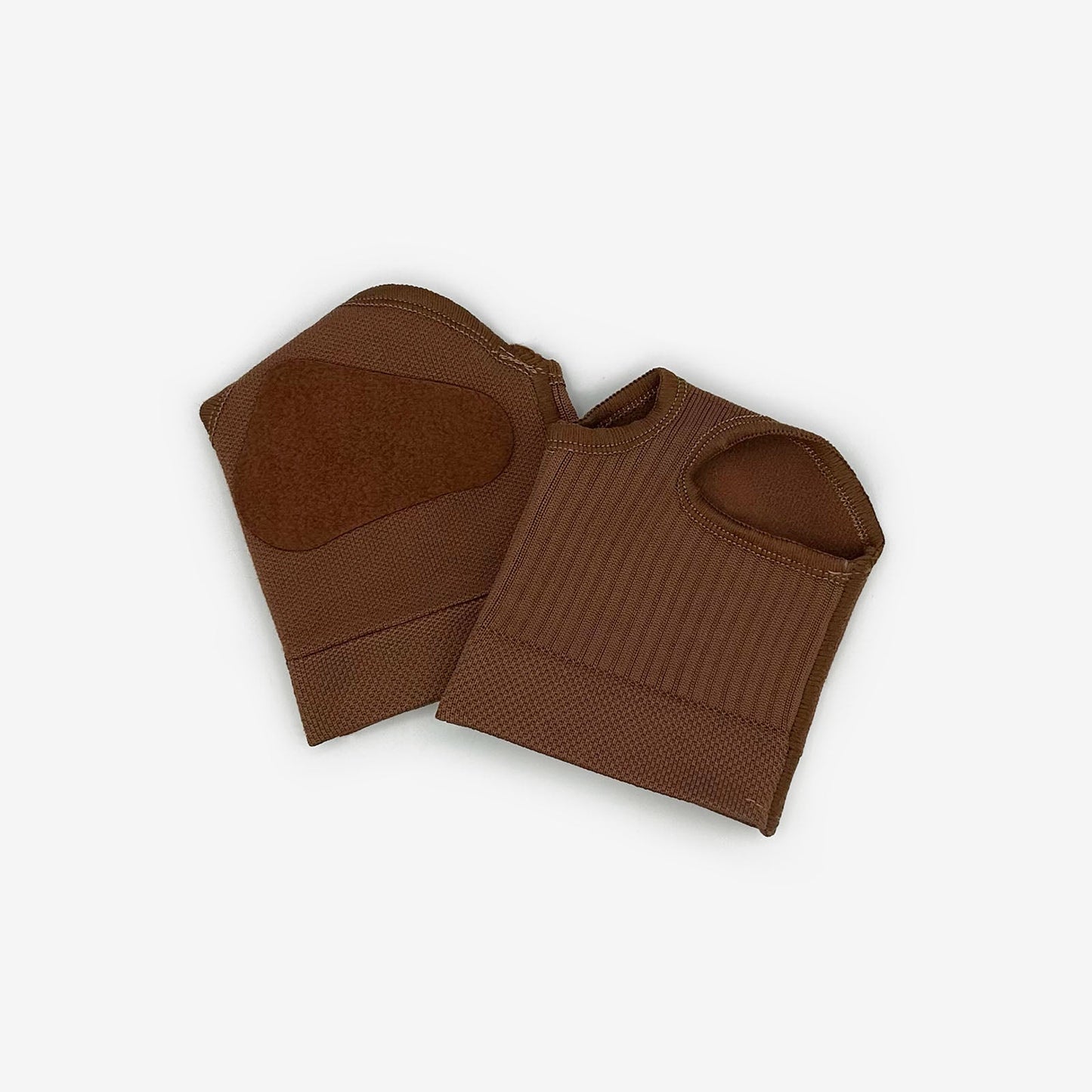 The Vernon - MD22, Stretch Microfleece Half Shoe is part of the Só Dança range of Shoes. See more details and sizing information here.