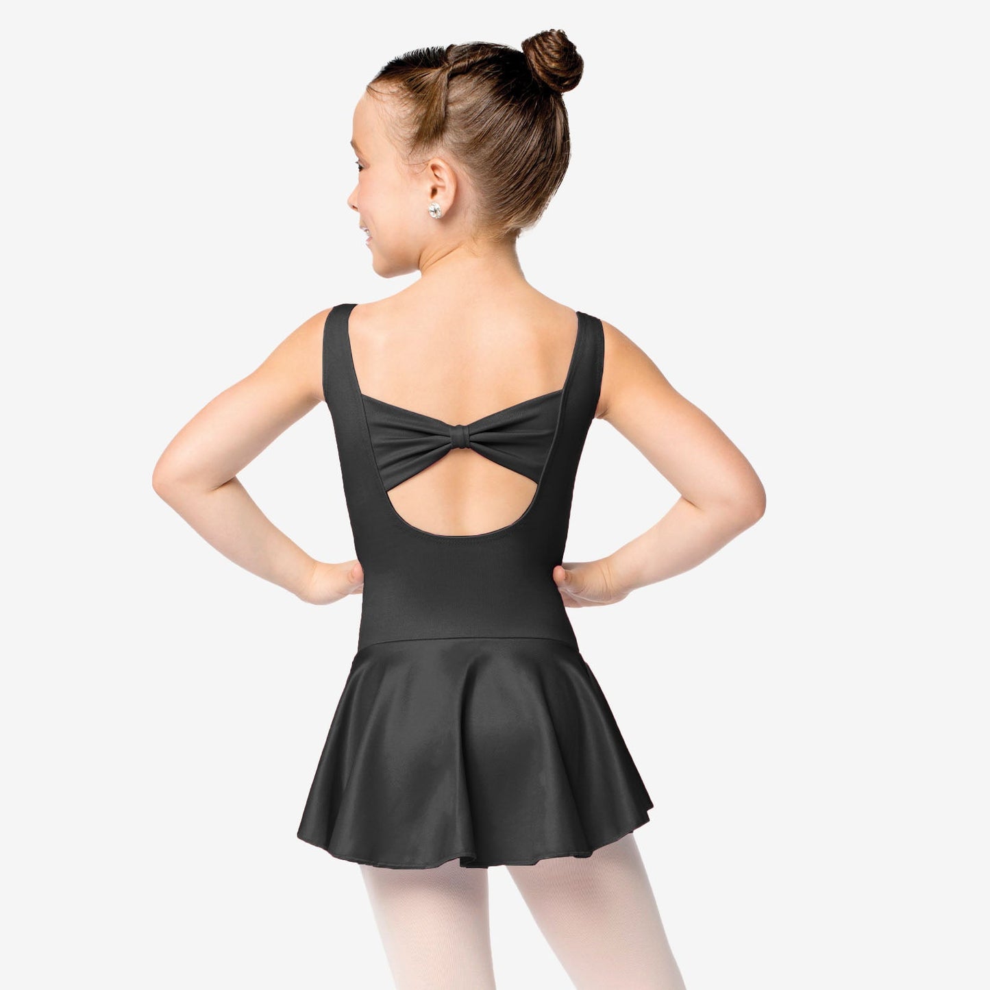 The Talulla - SL121, Child Tank Dress Leotard with Bow on Back is part of the Só Dança range of Leotards & Unitards. See more details and sizing information here.