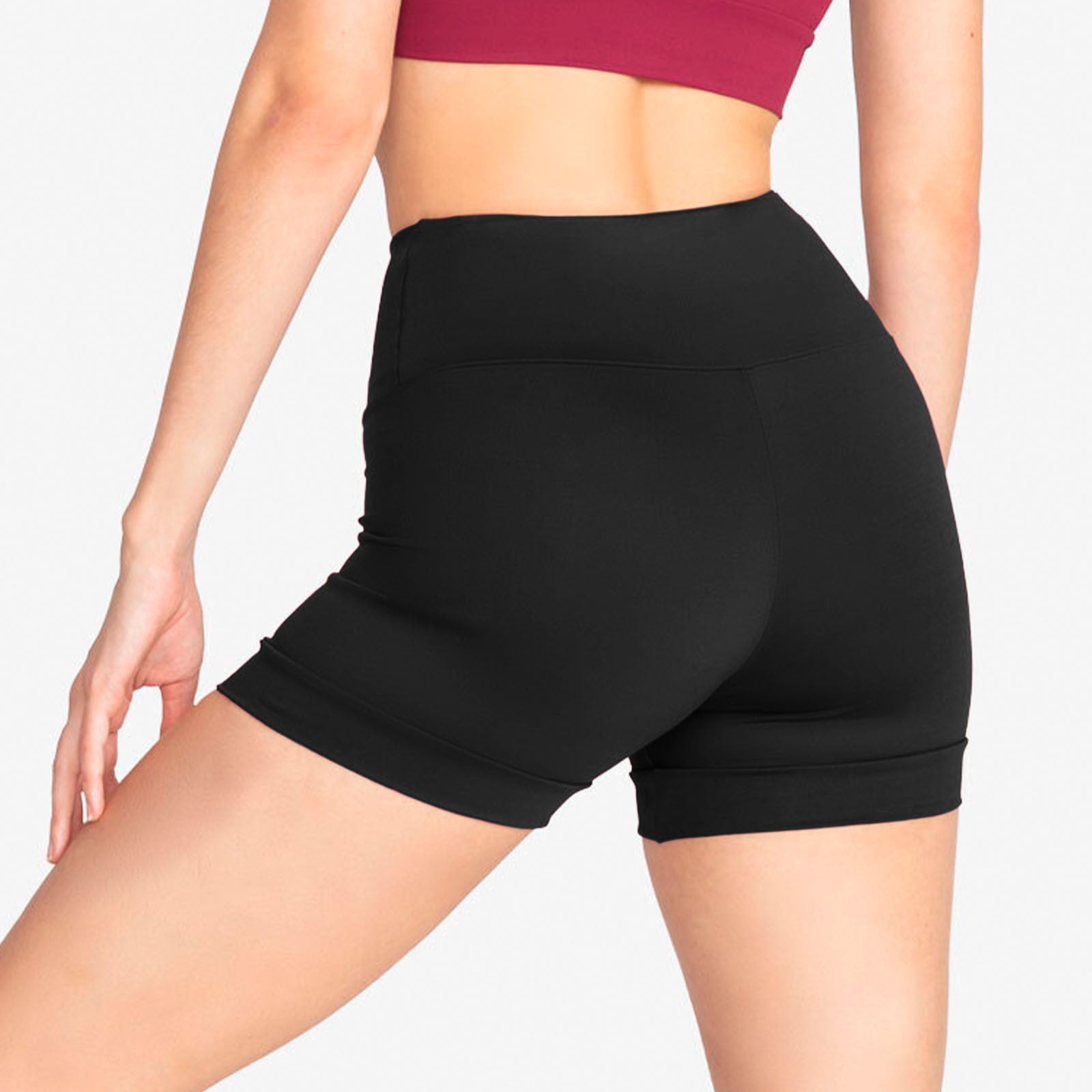 The Nila Shorts - SL223, Adult Dance Shorts is part of the Só Dança range of Shorts. See more details and sizing information here.