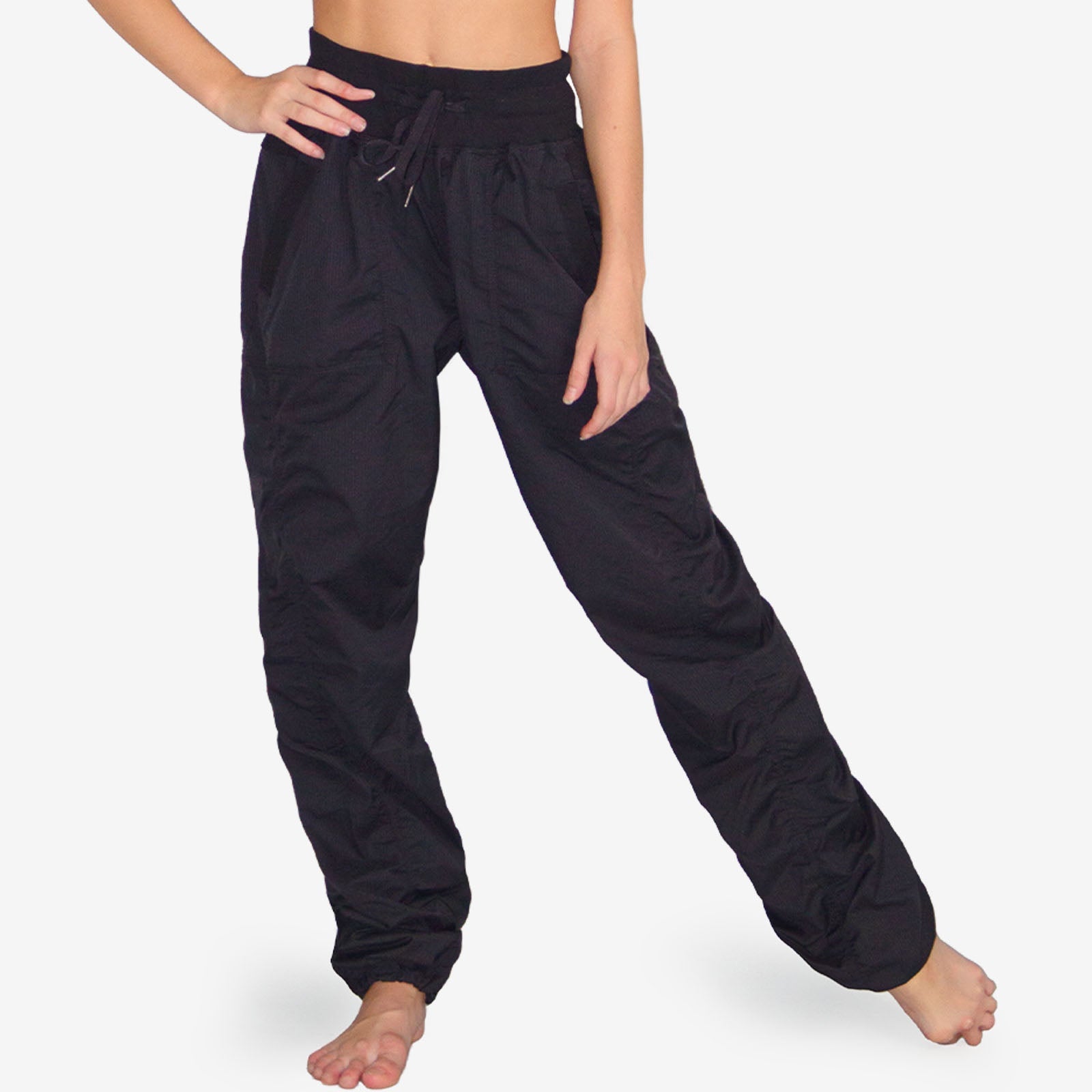 The Studio Pants - SP01 Pants is part of the Só Dança range of Pants. See more details and sizing information here.