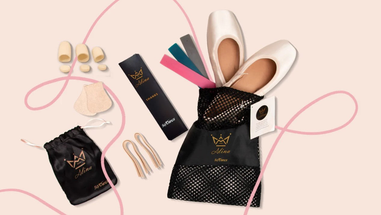 The Alina II Pointe Shoe - P90, is part of the Só Dança range of Shoes. See more details and sizing information here.