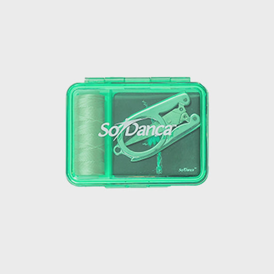 The Sew What? Stitch Kit - ST01, Ballet Pointe Shoe Mini Stitch Kit is part of the Só Dança range of Stitch Kit. See more details and sizing information here.